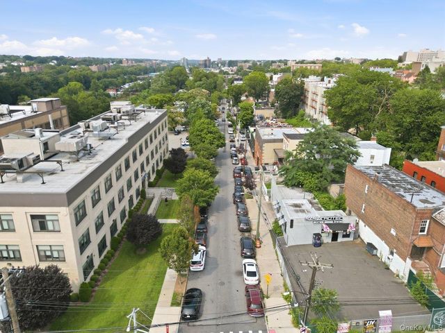 4412 Bronx Boulevard, Bronx, NY 10470