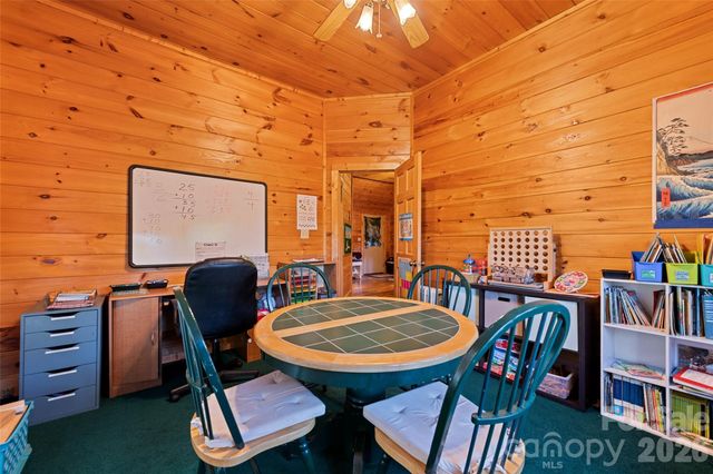 26 Gaddis Branch Road, Maggie Valley, NC 28751