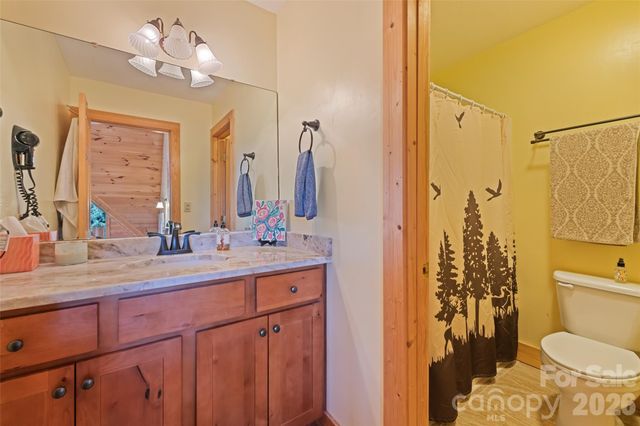 26 Gaddis Branch Road, Maggie Valley, NC 28751