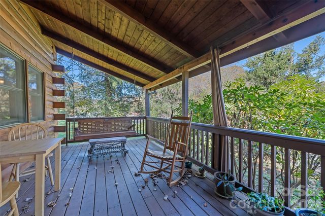 26 Gaddis Branch Road, Maggie Valley, NC 28751