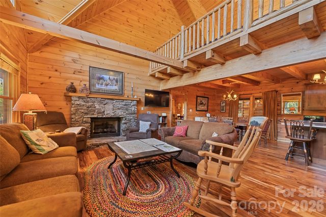 26 Gaddis Branch Road, Maggie Valley, NC 28751