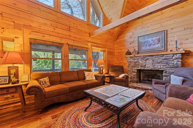 26 Gaddis Branch Road, Maggie Valley, NC 28751