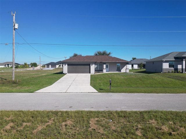 1021 NW 10th Ave 0, Cape Coral, FL 33993