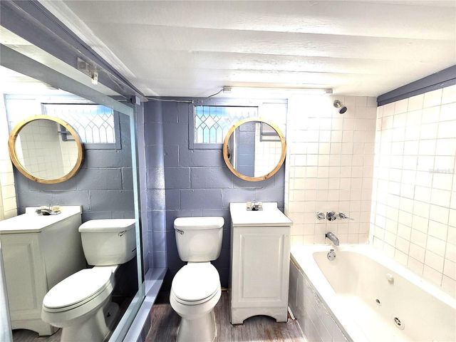 360 5TH AVENUE NW, Largo, FL 33770