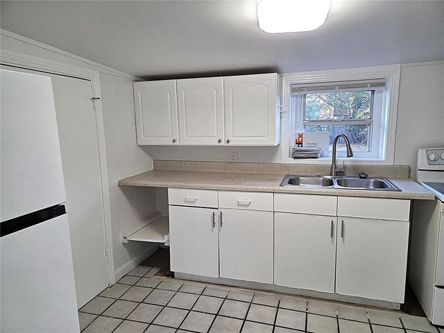 360 5TH AVENUE NW, Largo, FL 33770