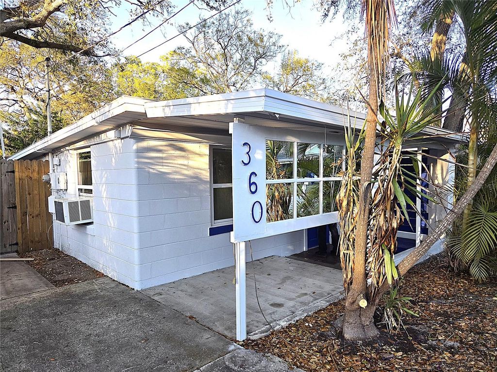 360 5TH AVENUE NW, Largo, FL 33770