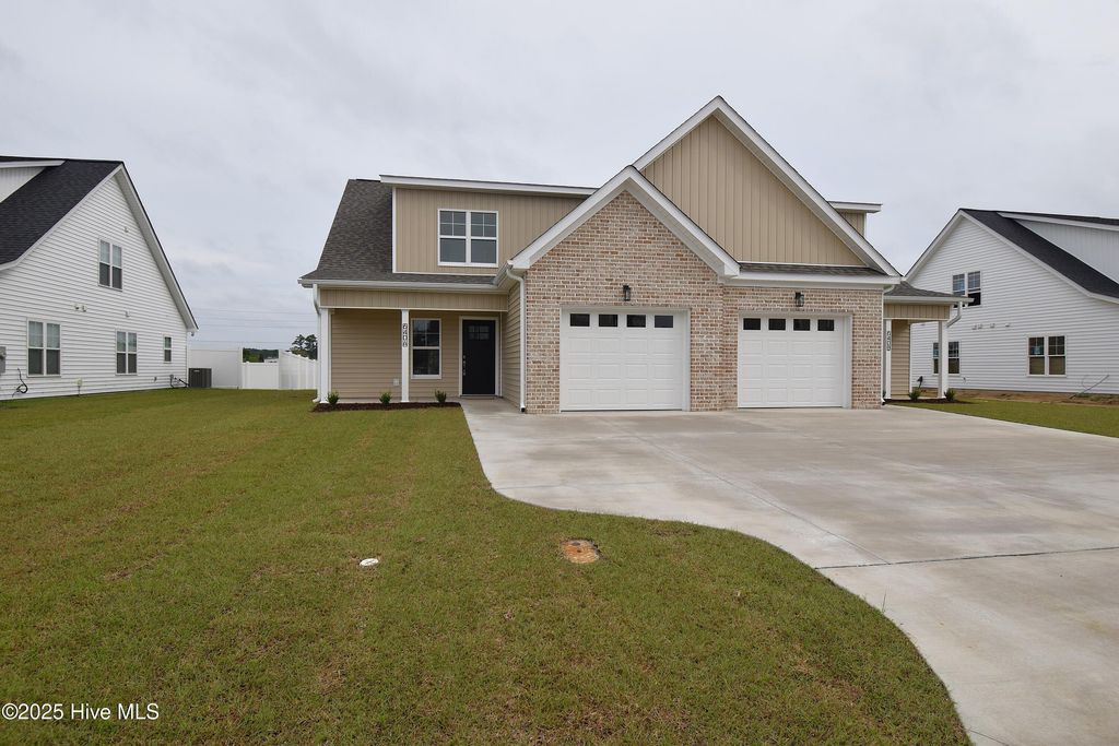 640 Abigail Taylor Dr A, Greenville, NC 27834