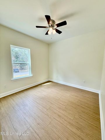 94176 Bayou Drive, Diamondhead, MS 39525