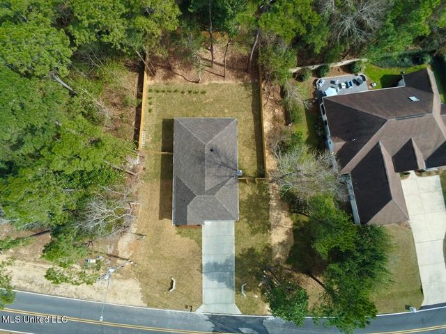 94176 Bayou Drive, Diamondhead, MS 39525