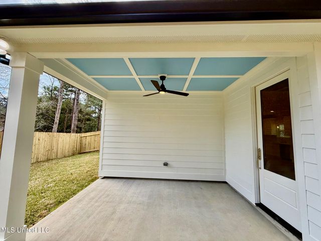 94176 Bayou Drive, Diamondhead, MS 39525