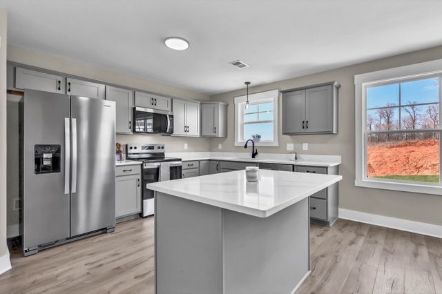 304 Cardinal Creek, Clarksville, TN 37040