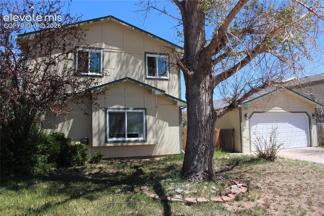 2229 Moccassin Drive, Colorado Springs, CO 80915