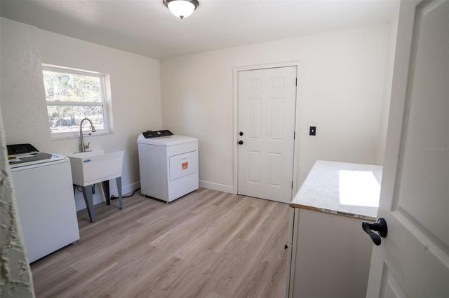 12989 NW HIGHWAY 225, Reddick, FL 32686