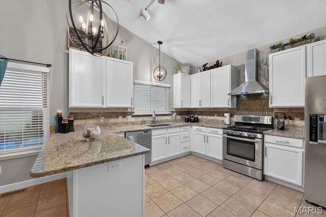 1513 Hawkins Corners Drive, Fenton, MO 63026