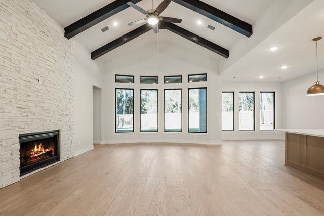 235 Nancy Lou Lane, Willis, TX 77318