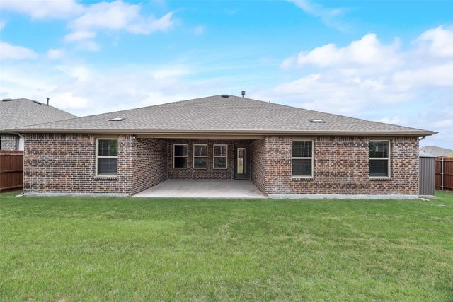 2016 Hampton Street, Anna, TX 75409