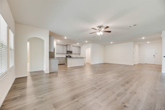 2016 Hampton Street, Anna, TX 75409