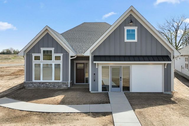 533 Tulare Terrace, Newport, MN 55055