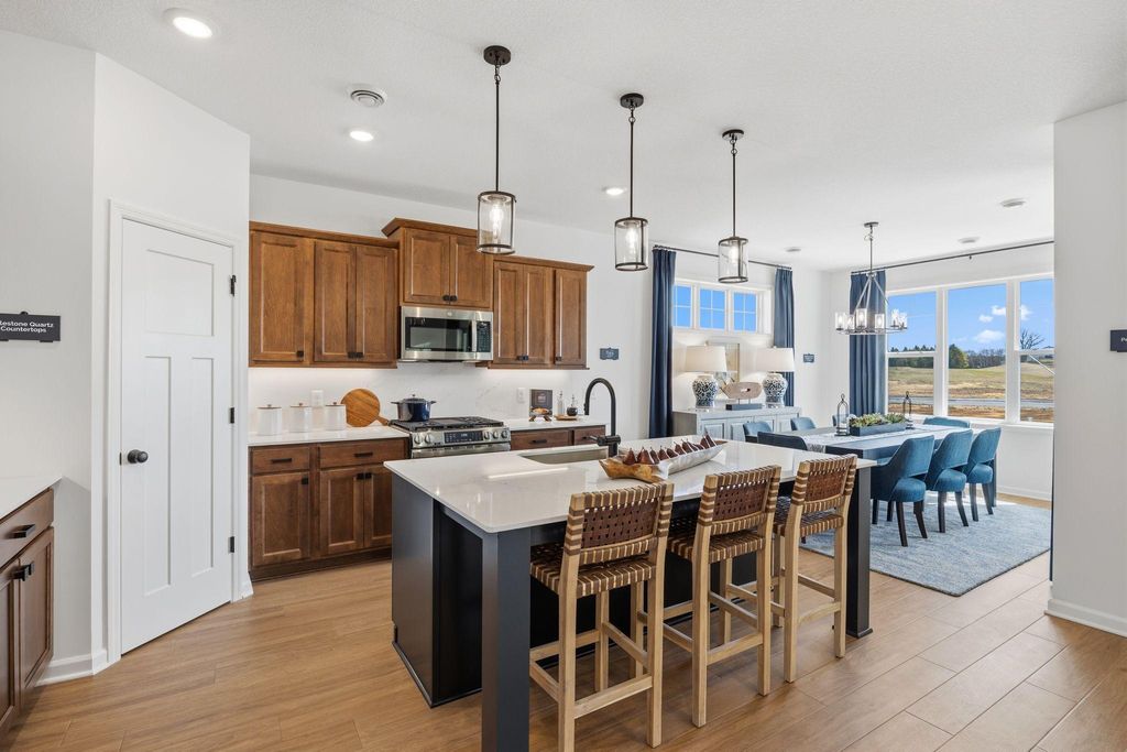 533 Tulare Terrace, Newport, MN 55055 — photo 2