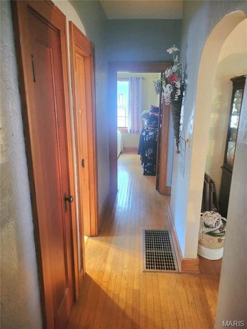 323 W Ross Street, Palmyra, MO 63461