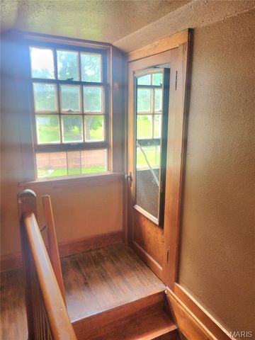 323 W Ross Street, Palmyra, MO 63461