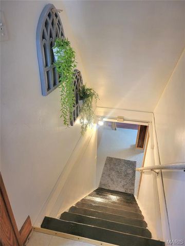 323 W Ross Street, Palmyra, MO 63461