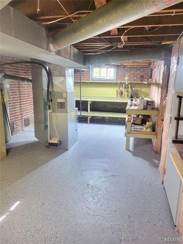 323 W Ross Street, Palmyra, MO 63461