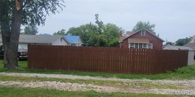 323 W Ross Street, Palmyra, MO 63461