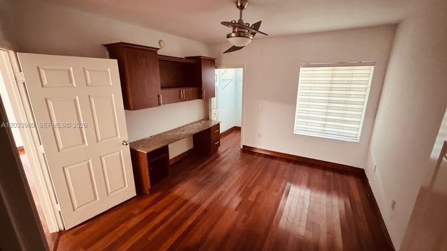 2516 Centergate Dr 102, Miramar, FL 33025