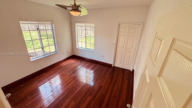 2516 Centergate Dr 102, Miramar, FL 33025
