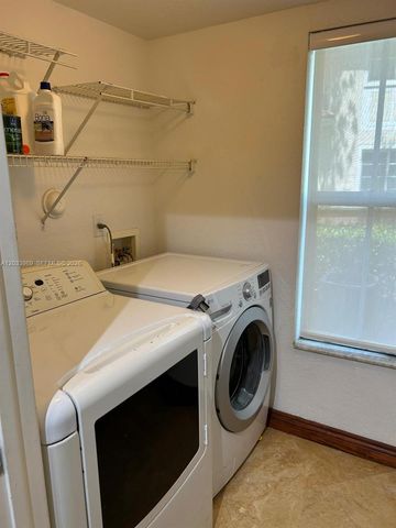 2516 Centergate Dr 102, Miramar, FL 33025