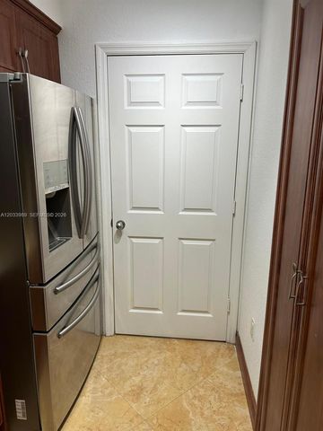 2516 Centergate Dr 102, Miramar, FL 33025