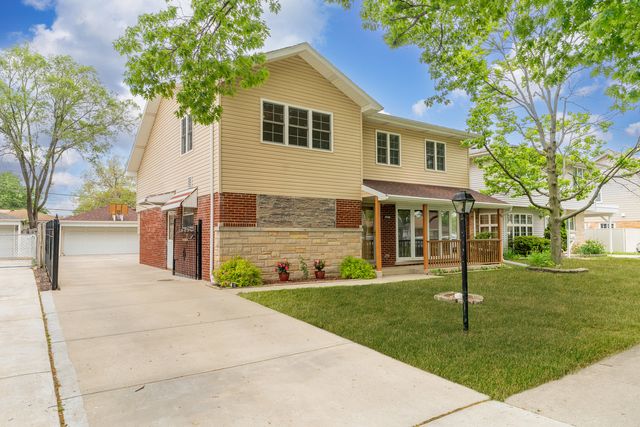 7446 Lake Street, Morton Grove, IL 60053