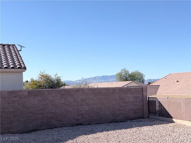 2223 Twin Falls Drive, Henderson, NV 89044