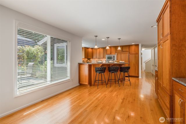 12617 NE 5th Street, Bellevue, WA 98005