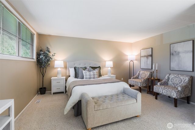 12617 NE 5th Street, Bellevue, WA 98005