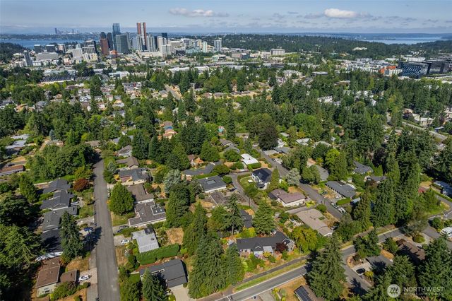 12617 NE 5th Street, Bellevue, WA 98005
