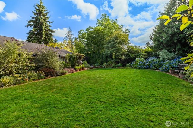 12617 NE 5th Street, Bellevue, WA 98005