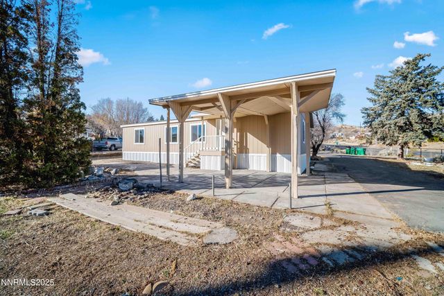 4688 E Leonesio Drive, Sun Valley, NV 89433