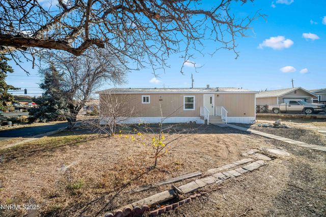 4688 E Leonesio Drive, Sun Valley, NV 89433