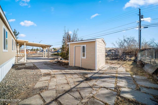 4688 E Leonesio Drive, Sun Valley, NV 89433