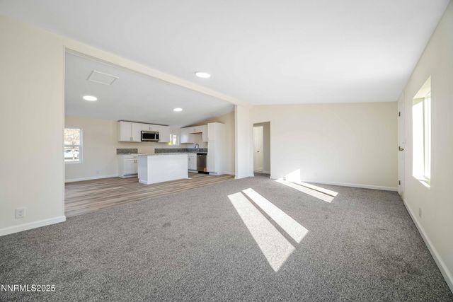 4688 E Leonesio Drive, Sun Valley, NV 89433