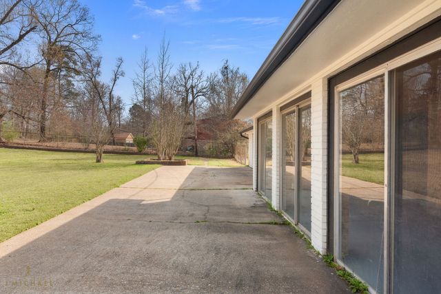 4131 Waller Drive, Shreveport, LA 71119