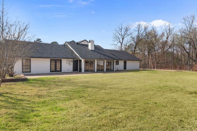 4131 Waller Drive, Shreveport, LA 71119