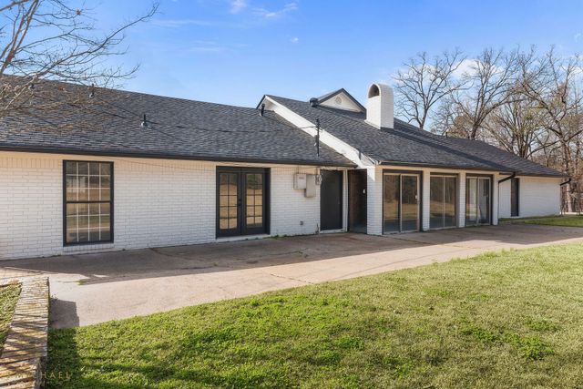 4131 Waller Drive, Shreveport, LA 71119