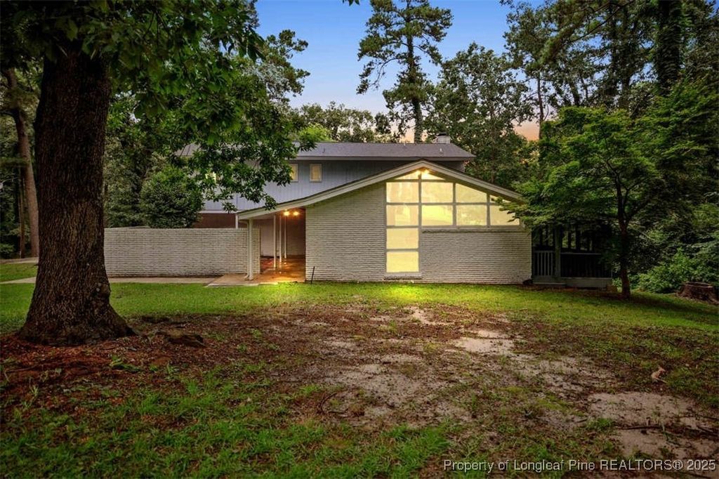 675 Glenola Street, Fayetteville, NC 28311