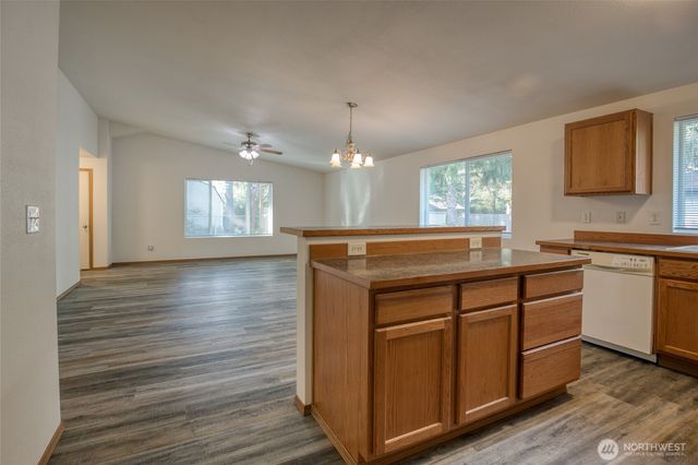 465 Centaurus Avenue SW, Ocean Shores, WA 98569