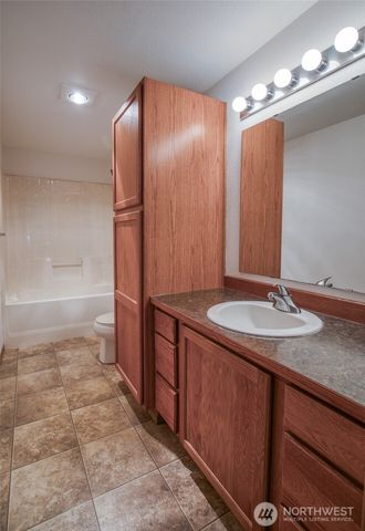 465 Centaurus Avenue SW, Ocean Shores, WA 98569