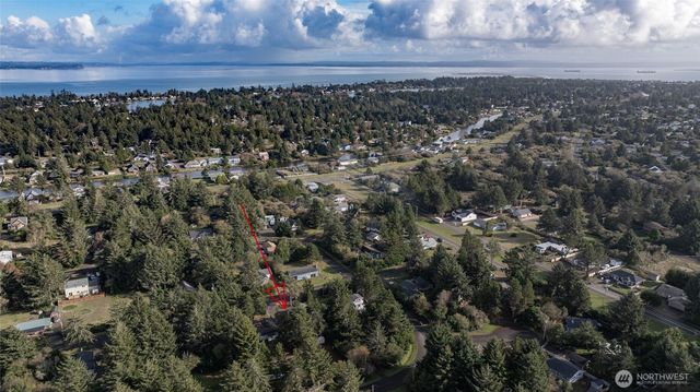 465 Centaurus Avenue SW, Ocean Shores, WA 98569