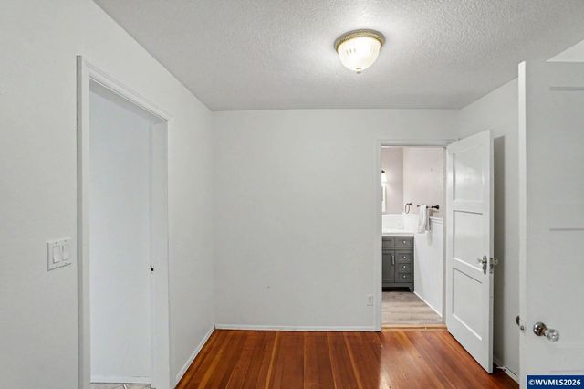 508 S 2nd St, Silverton, OR 97381